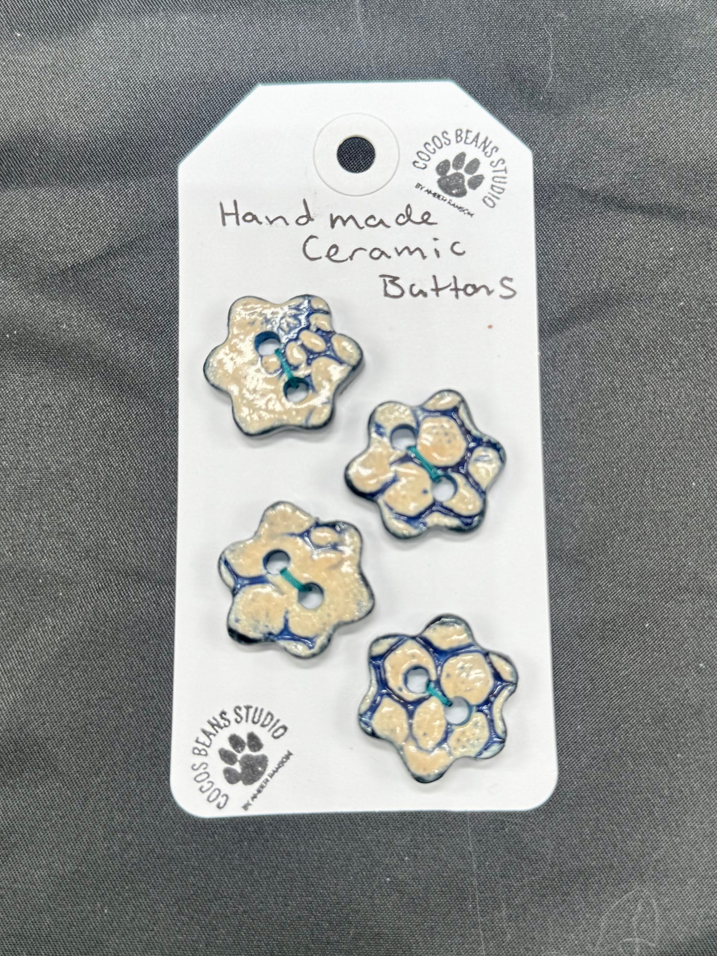 Buttons- Blue/White Flowers